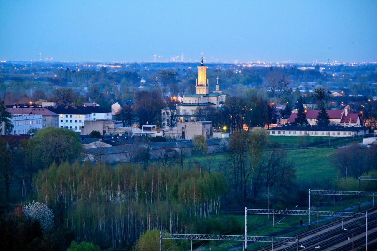Hotel Kuznia Napoleonska Teresin Екстер'єр фото