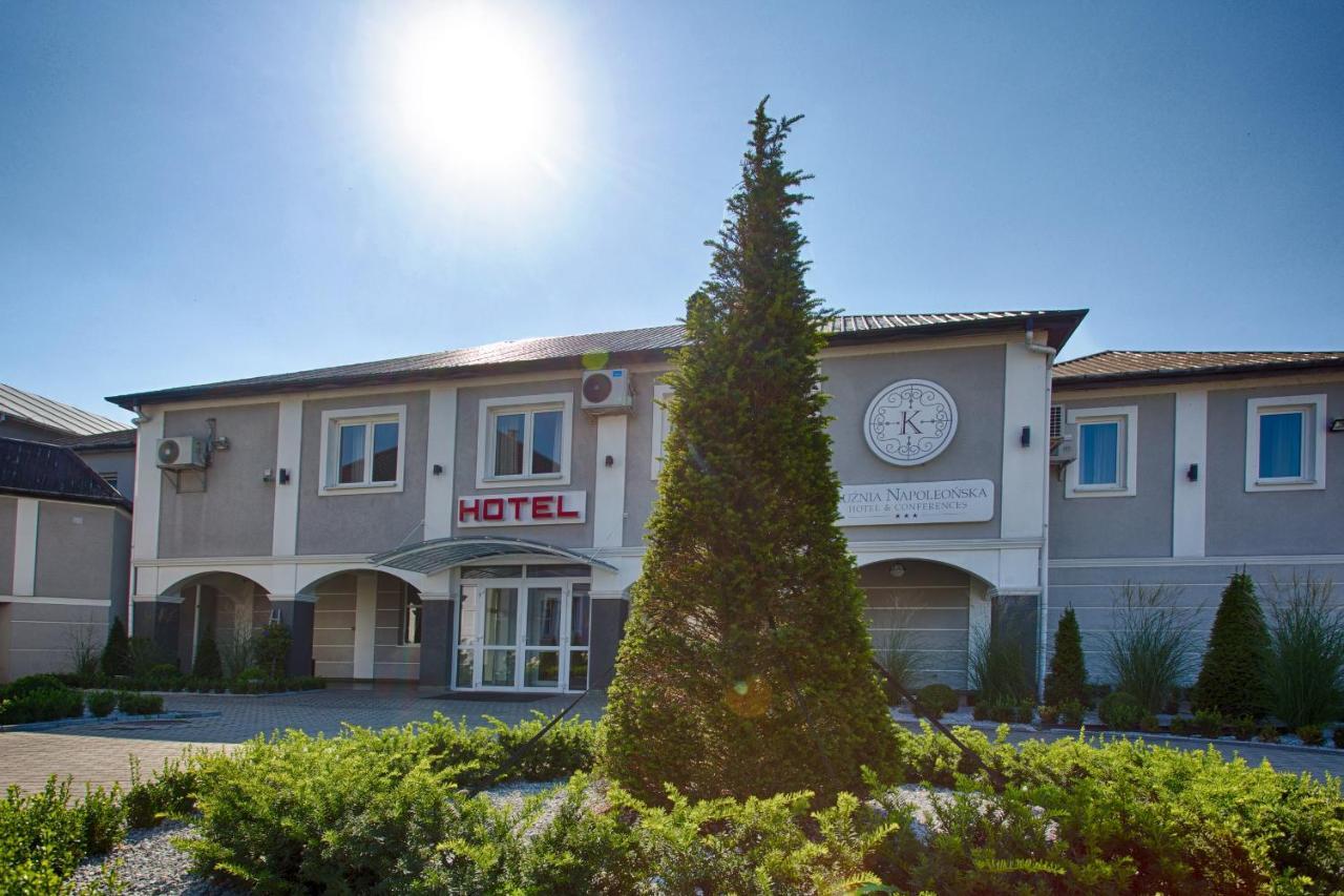 Hotel Kuznia Napoleonska Teresin Екстер'єр фото