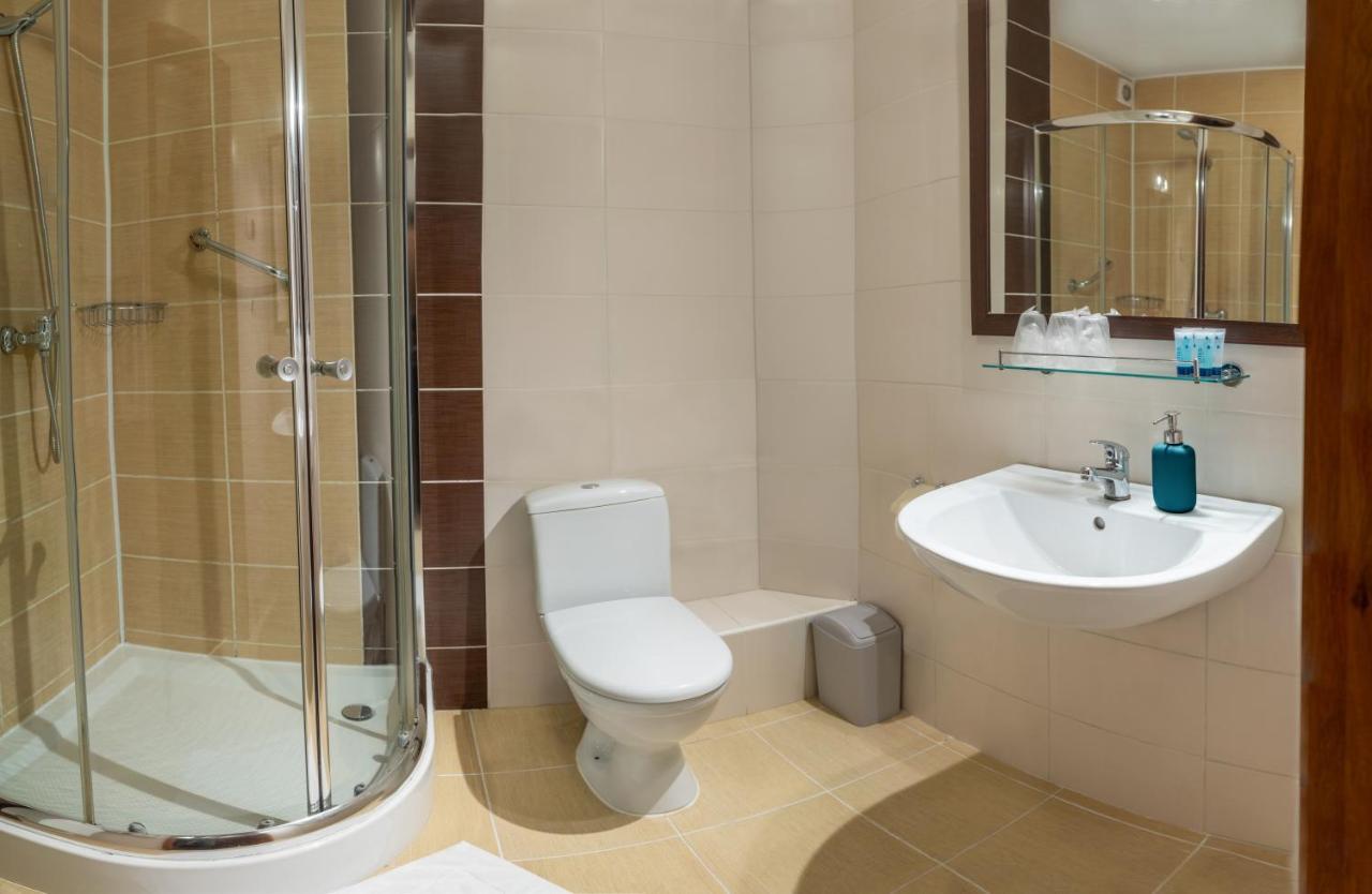 Hotel Kuznia Napoleonska Teresin Екстер'єр фото