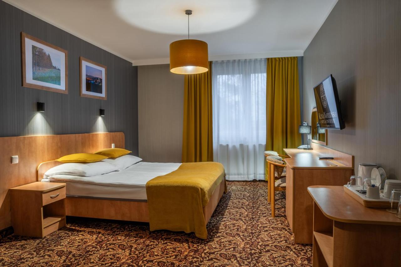 Hotel Kuznia Napoleonska Teresin Екстер'єр фото